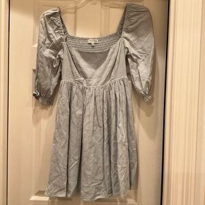 LOVELY DAY light sage green butterfly dress! Size S!